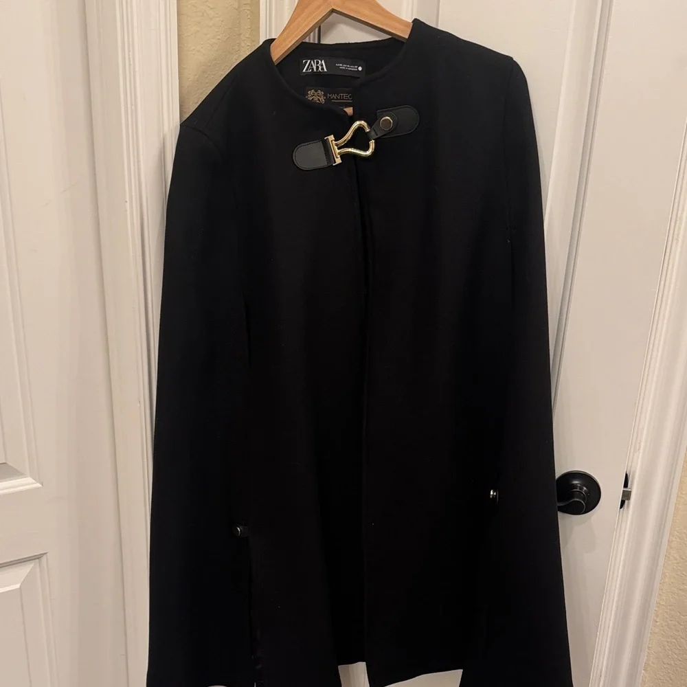 Zara Women's Black Cape Coat with Gold Accent - Picture 1 of 6